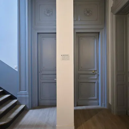 Sous Les Combles Cote Rue, Parking Gratuit Villeneuve-d'Ascq